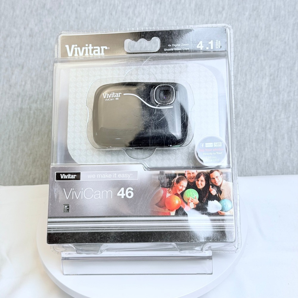 Vivitar ViviCam 46 Black Digital Camera 4.1MP 4x Digital Zoom V46-BLK New